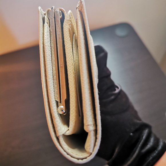 LOUIS VUITTON🌟 Epi Porte-Monnaie Billets Viennois - Picture 11 of 13